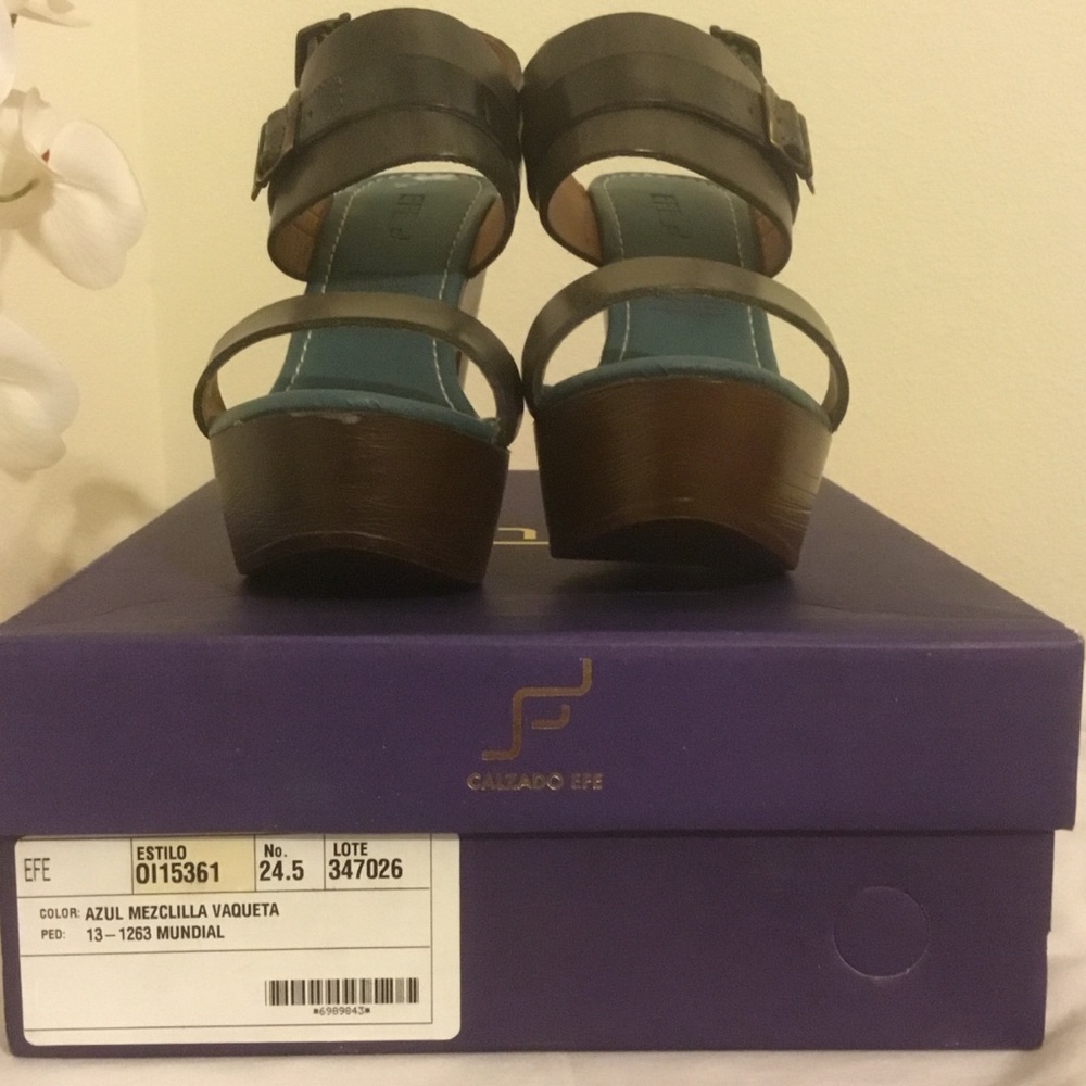 Leather Clogs - Picture 6 of 6